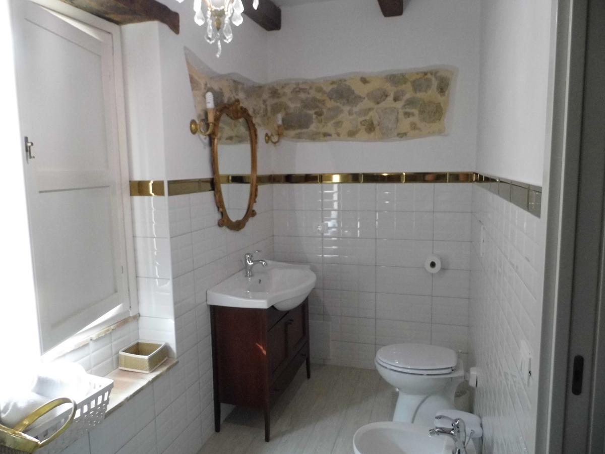 Aia Antica Bed and Breakfast Monte San Biagio Eksteriør billede