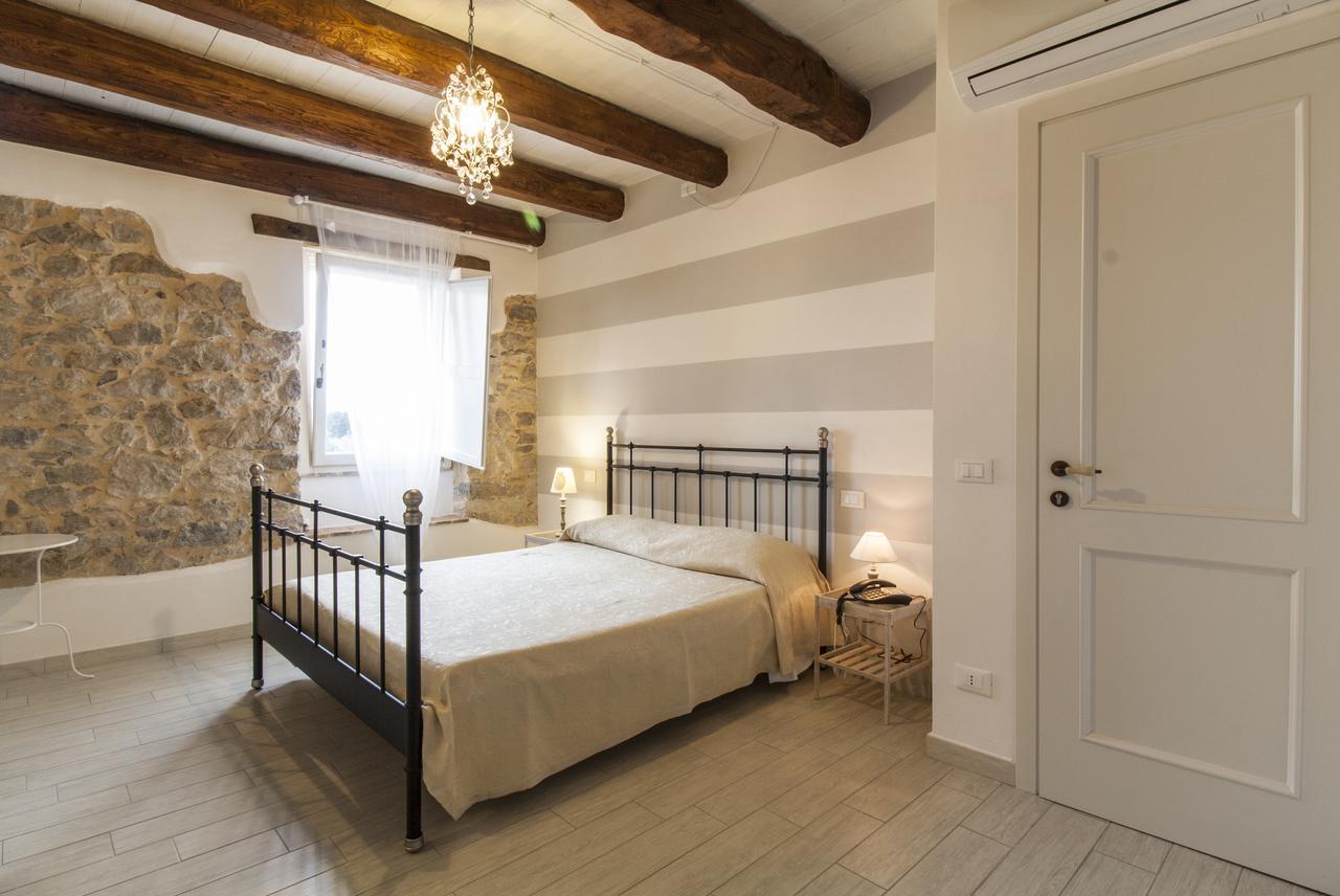 Aia Antica Bed and Breakfast Monte San Biagio Eksteriør billede
